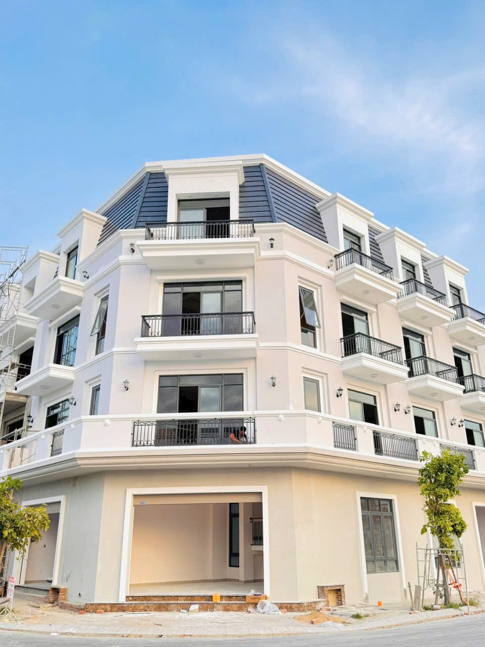 4 TẦNG - 1 TÀI SẢN, 3 DÒNG THU NHẬP: NHÀ PHỐ BIỂN TRUNG TÂM PHAN RANG, SỐ LƯỢNG CÓ HẠN! 8
