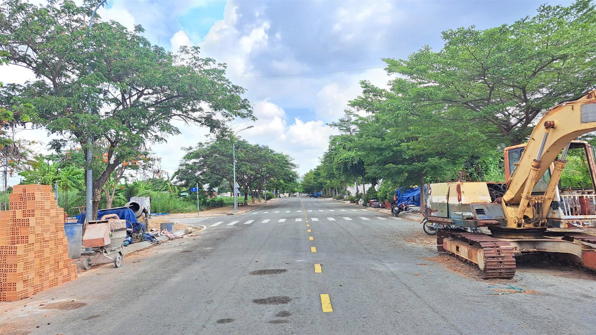 Lô góc KDC Bộ Công An, Phạm Hữu Lầu, 81 triệu/m, cạnh sông 3