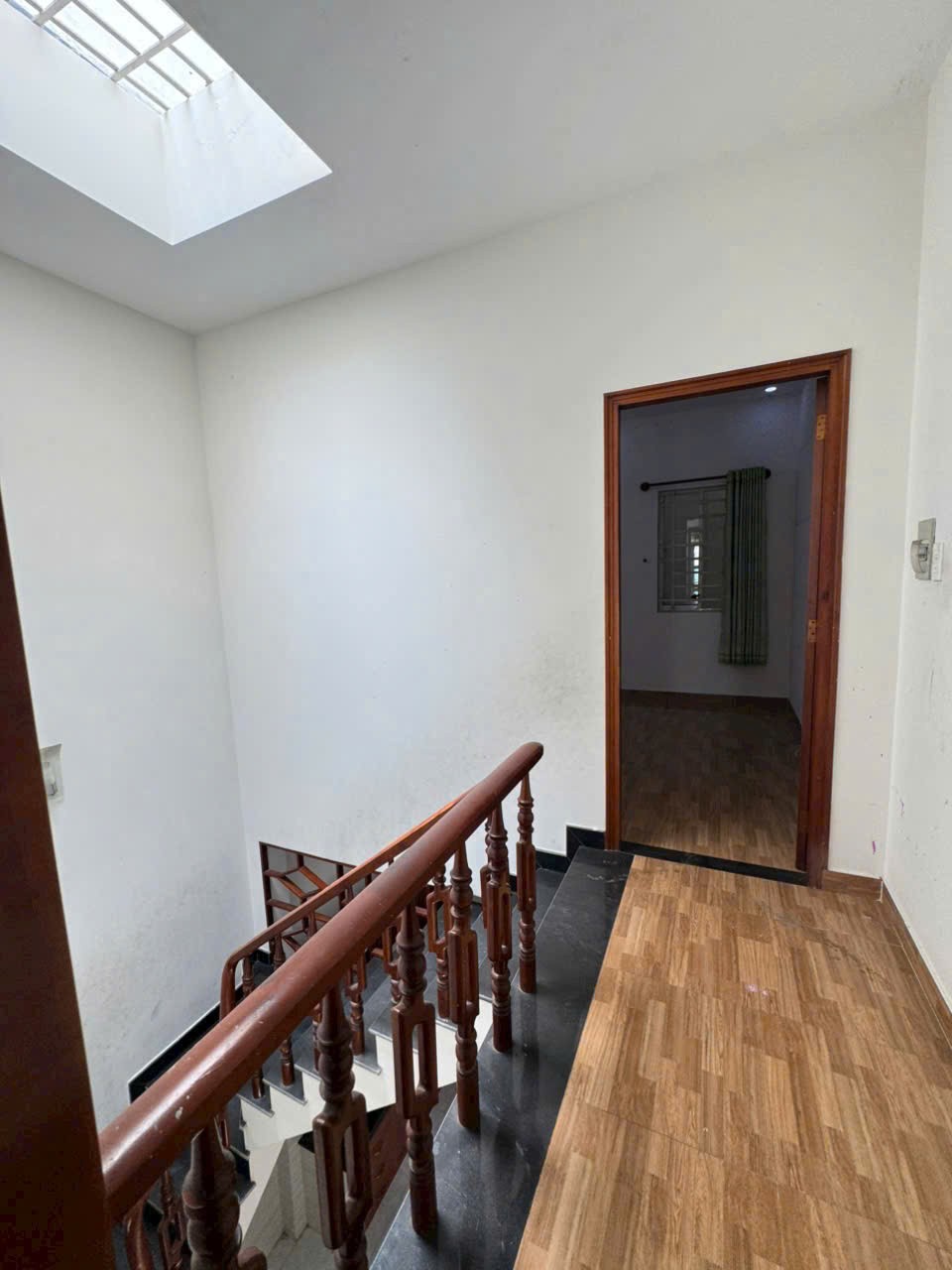 Nhà // đường số 6, Bình Hưng Hòa B, dt 64m2 1 lầu 2pn 3wc giá 4 tỷ 5