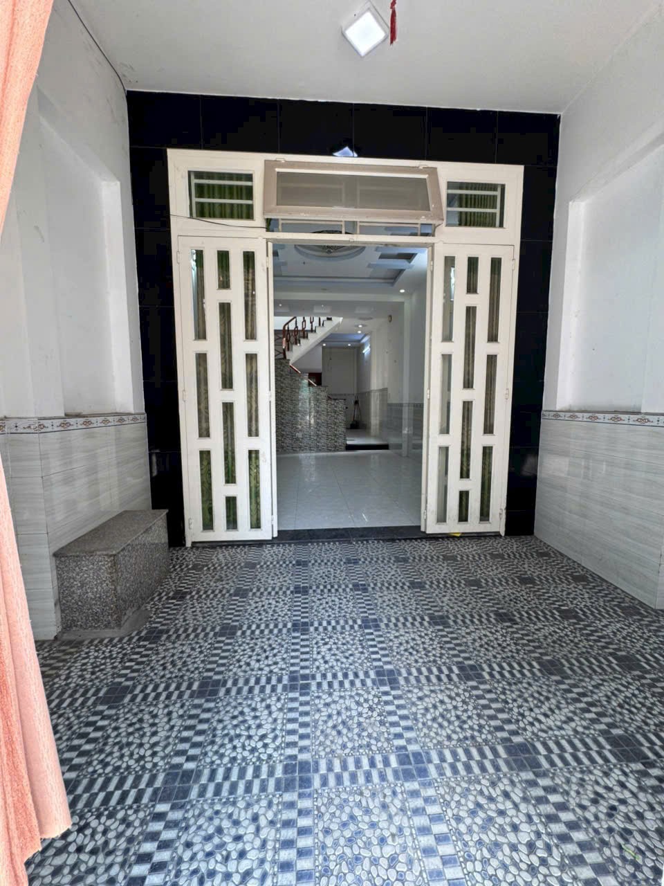 Nhà // đường số 6, Bình Hưng Hòa B, dt 64m2 1 lầu 2pn 3wc giá 4 tỷ 8