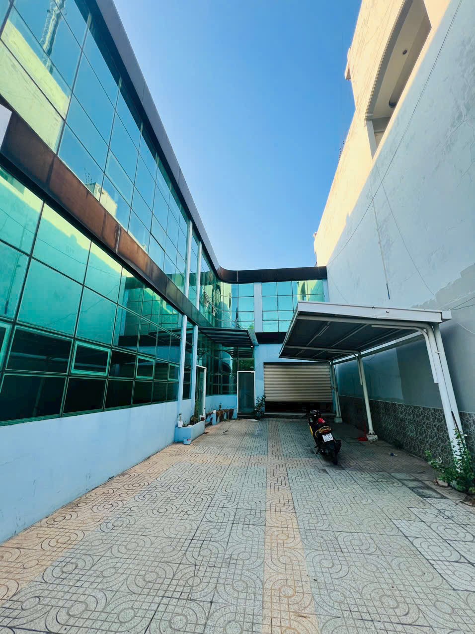 Cho thuê Văn phòng Phường Phước Long A, Quận 9, Diện tích 300m², Giá 47 Triệu/tháng 4