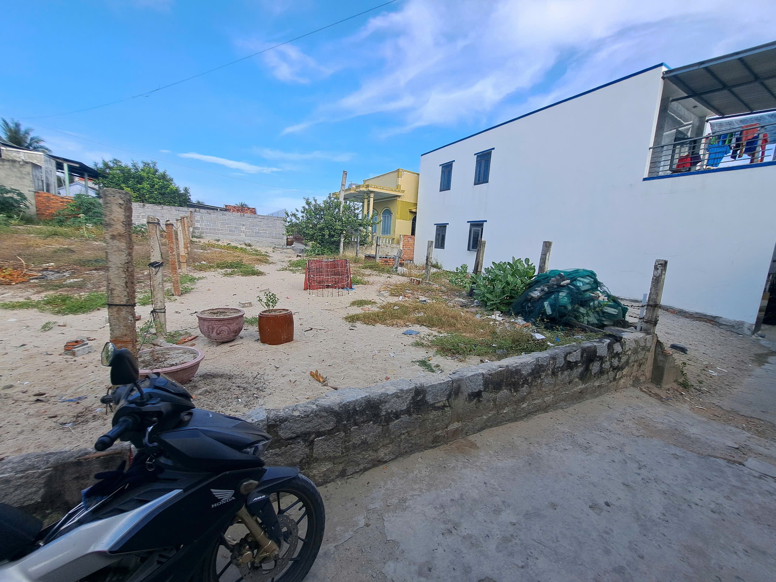 bán đất cách biển dốc lết chỉ 200m giá 9tr Ninh Thủy Ninh Hòa 0985451850