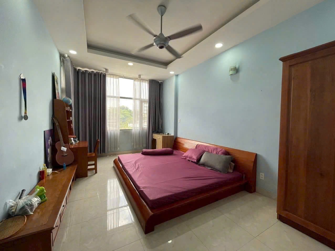 Cần bán Nhà mặt tiền Phường Hiệp Phú, Quận 9, Diện tích 105m², Giá 18.8 Tỷ 3