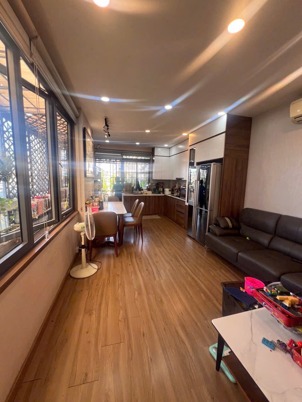Cần bán Nhà mặt tiền Phường Phước Long B, Quận 9, Diện tích 185m², Giá 33 Tỷ