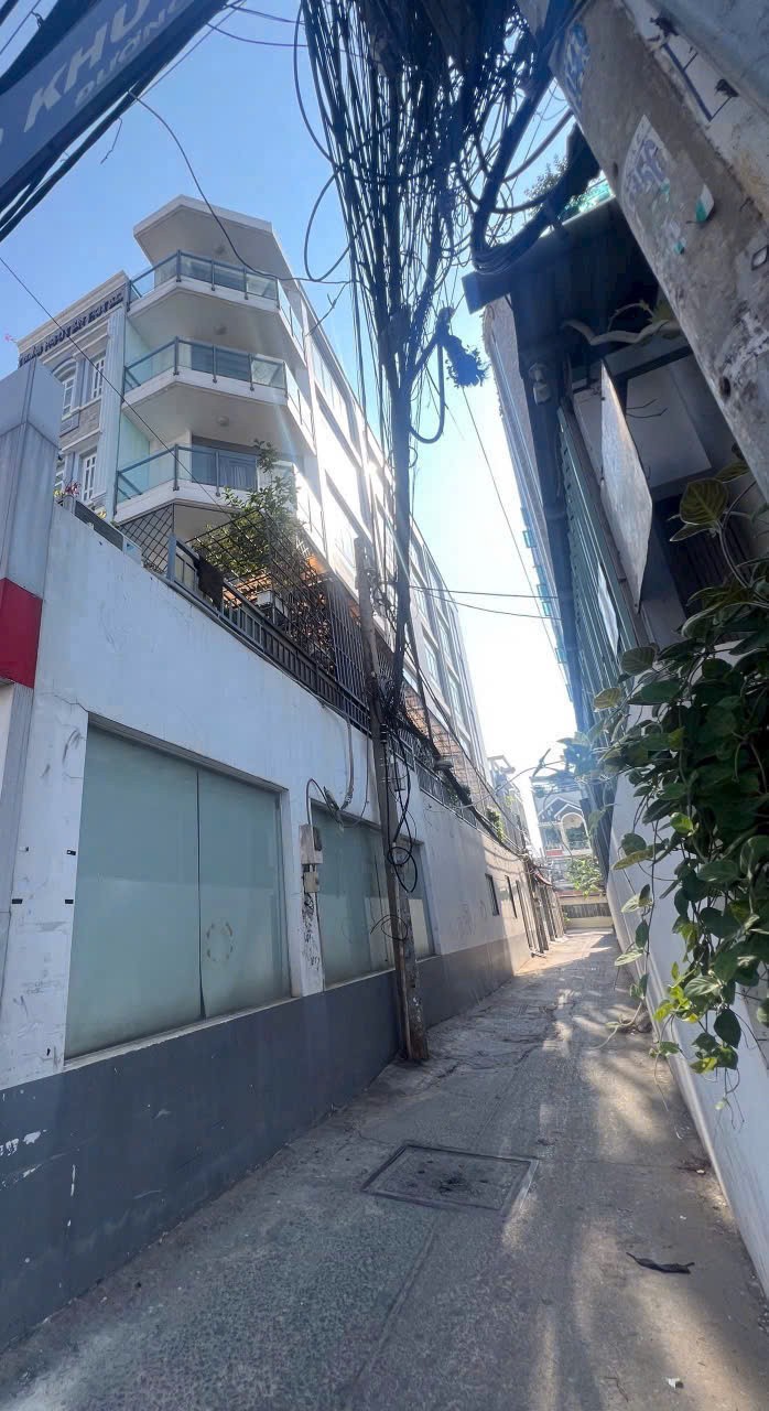 Cần bán Nhà mặt tiền Phường Phước Long B, Quận 9, Diện tích 185m², Giá 33 Tỷ 3