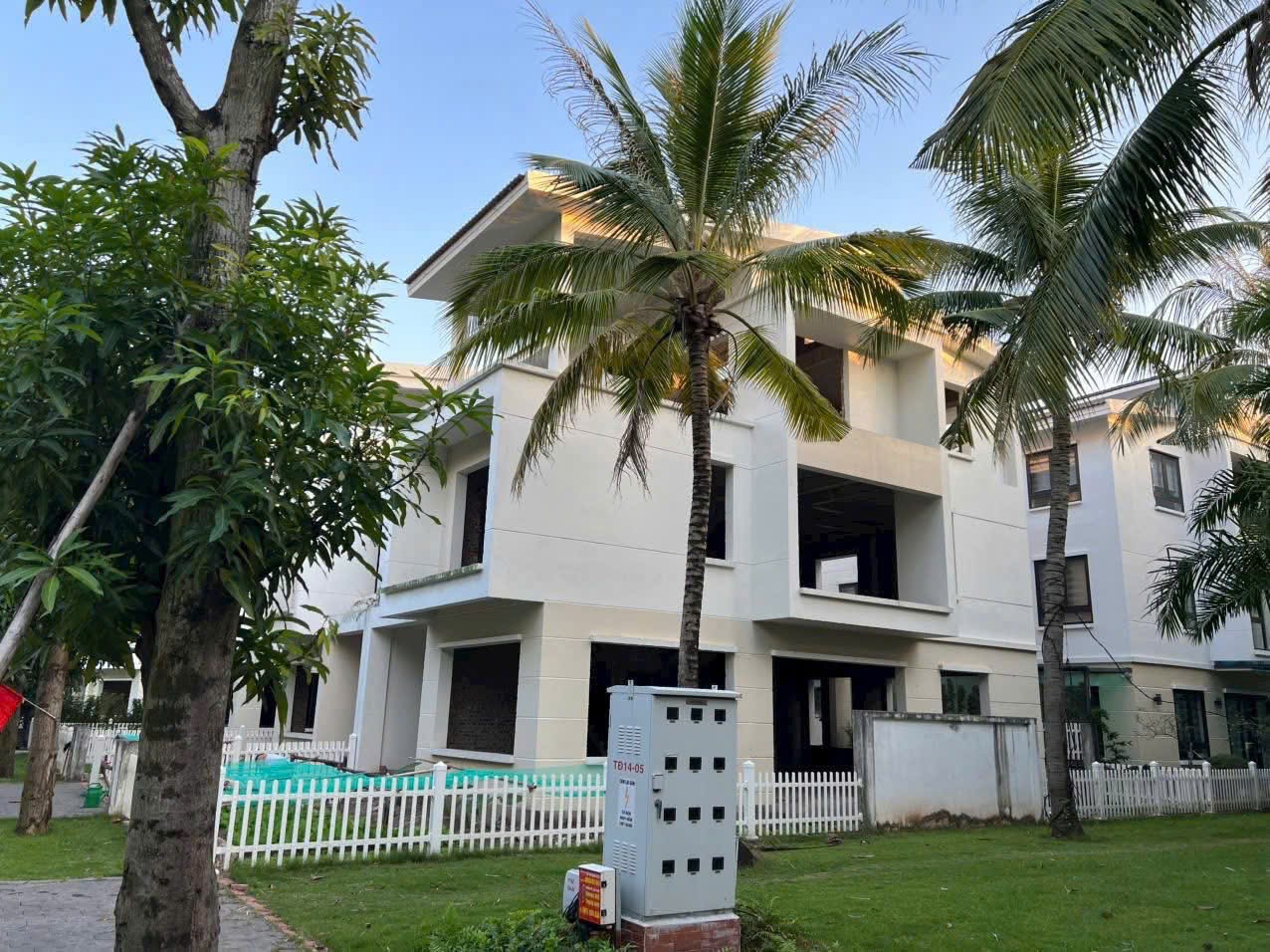 Cần bán Biệt thự Phường Hải Tân, Hải Dương, Diện tích 200m², Giá 230 Triệu/m²