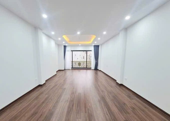 Bán gấp Liên Mạc chỉ 4,55 tỷ, 36,2m2 -5T-4PN, ngõ thoáng, sát phố. 3