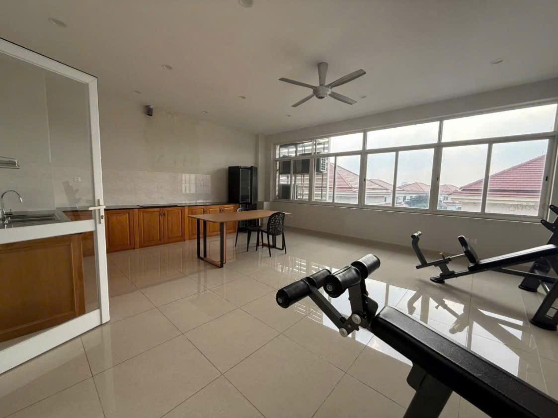Cho thuê Nhà mặt tiền Quận 2, Hồ Chí Minh, Diện tích 693m², Giá 150 Triệu/tháng 5