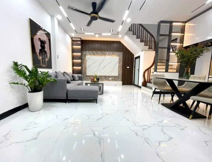 Duy nhất 1 căn 4,35 tỷ - 35m2 - 5T, ngõ nông sát phố Liên Mạc ỏ ngay. 3