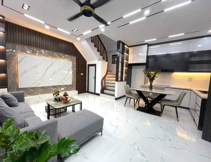 Duy nhất 1 căn 4,35 tỷ - 35m2 - 5T, ngõ nông sát phố Liên Mạc ỏ ngay. 4