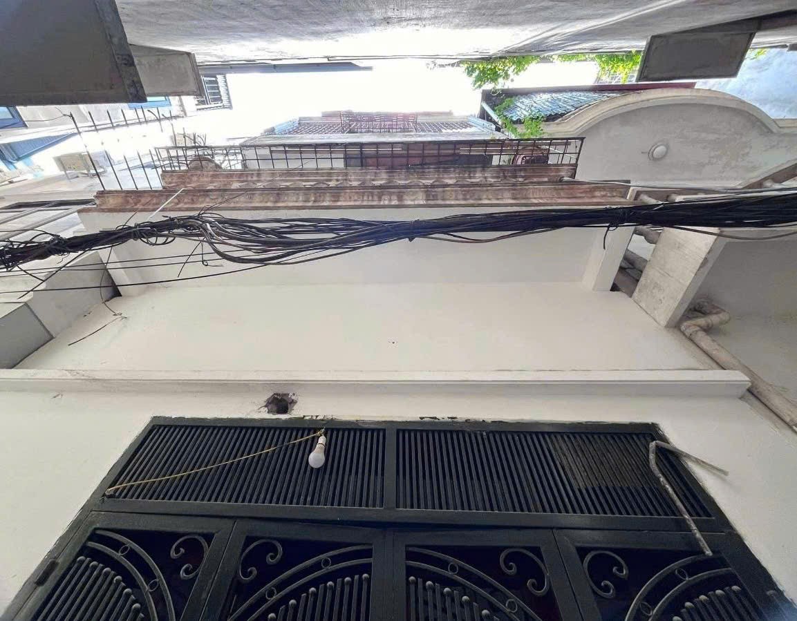 BÁN NHÀ KHƯƠNG TRUNG - 50m ra ô tô 2 mặt ngõ trước sau  giá 7,5 tỷ