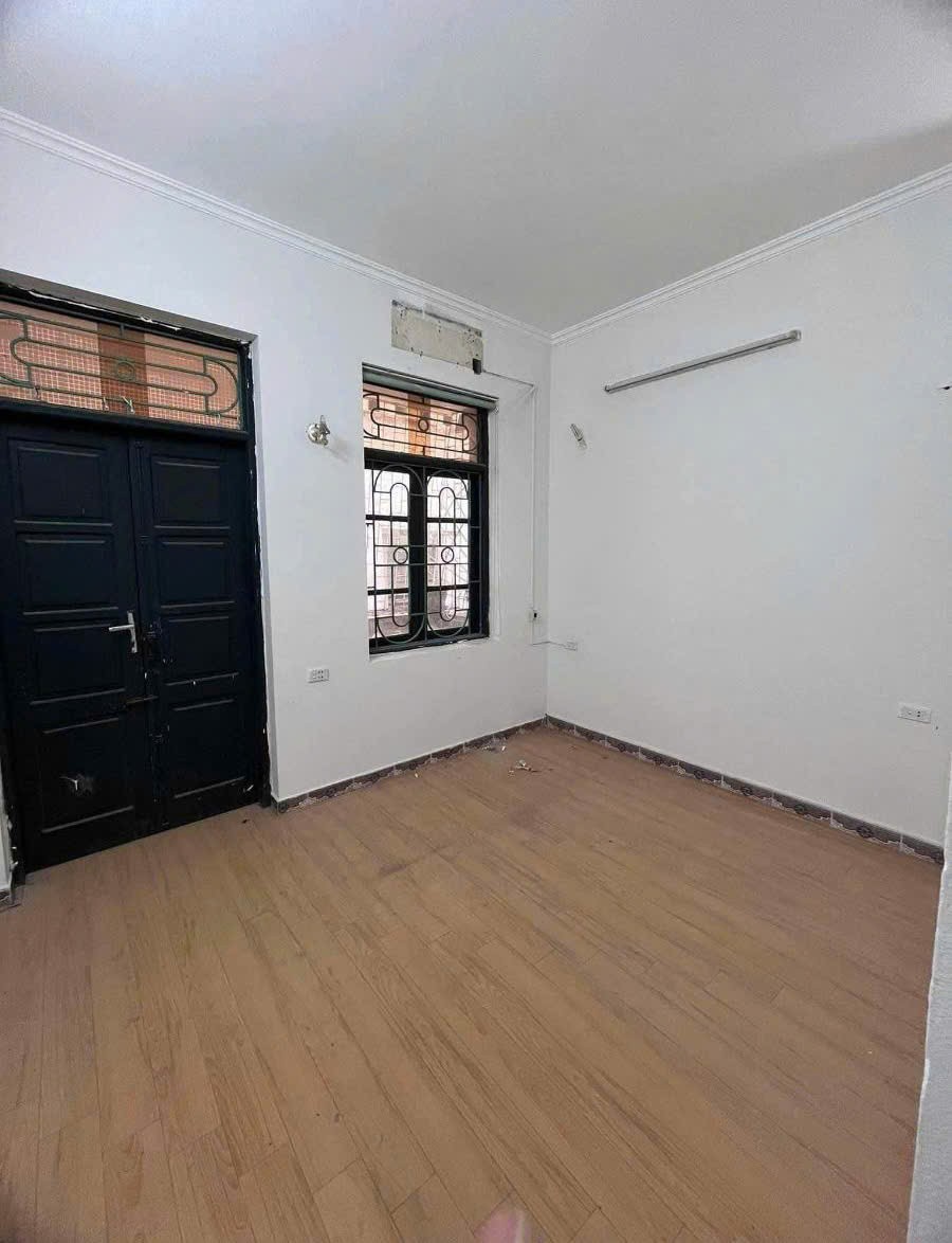 BÁN NHÀ KHƯƠNG TRUNG - 50m ra ô tô 2 mặt ngõ trước sau  giá 7,5 tỷ 2