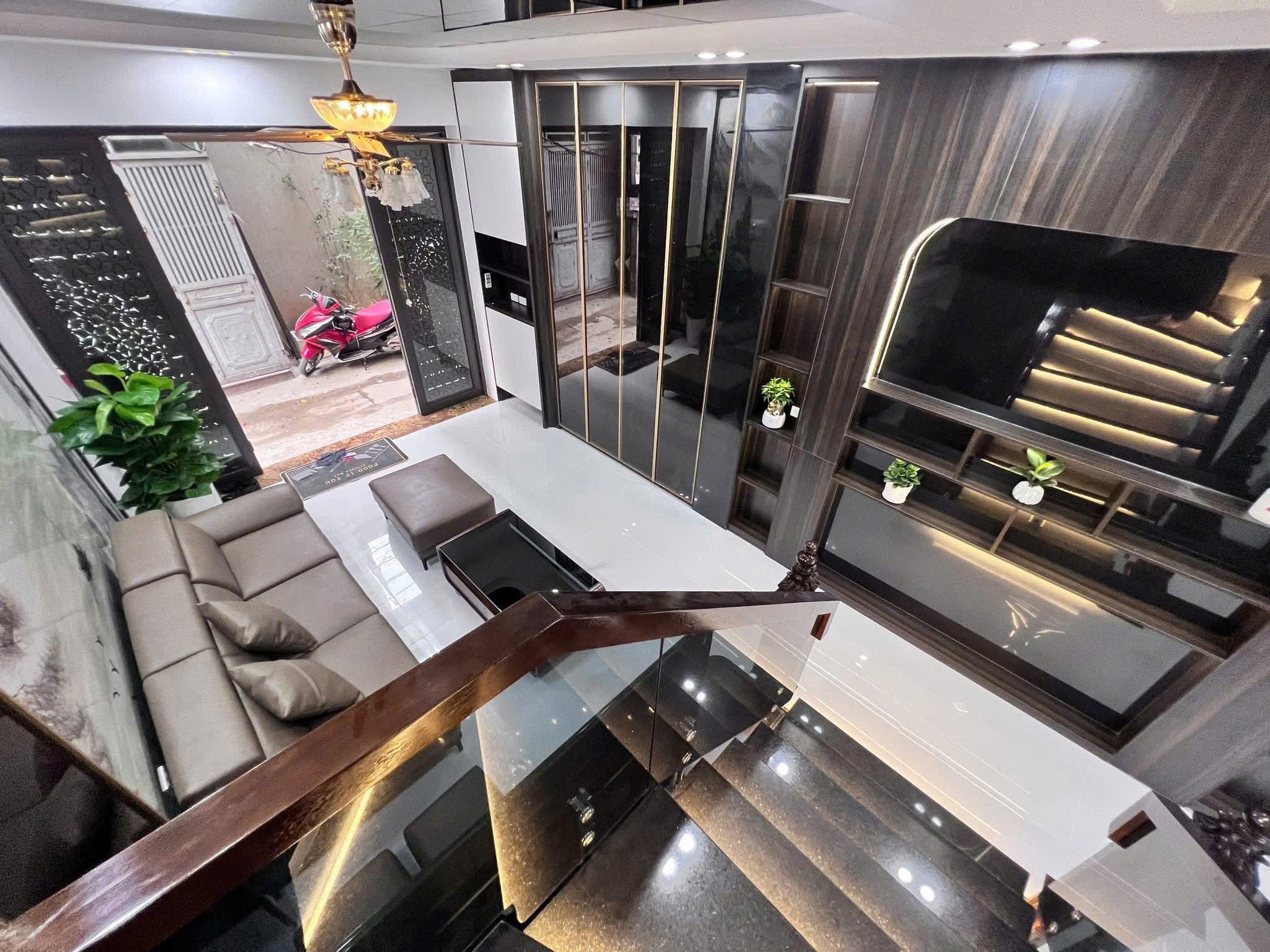 Chỉ nhỉnh 13 tỷ có nhà riêng 45m full nội thất phố Lê Trọng Tấn, Thanh Xuân. 7