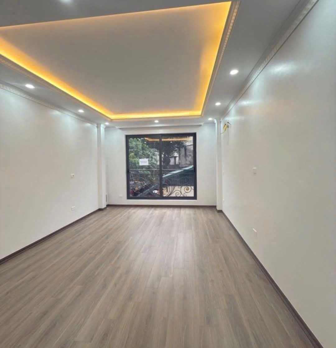 MINH KHAI - 50m2/5 tầng - 2 mặt thoáng - mặt tiền 5.5m - nhỉnh 10 tỷ 3