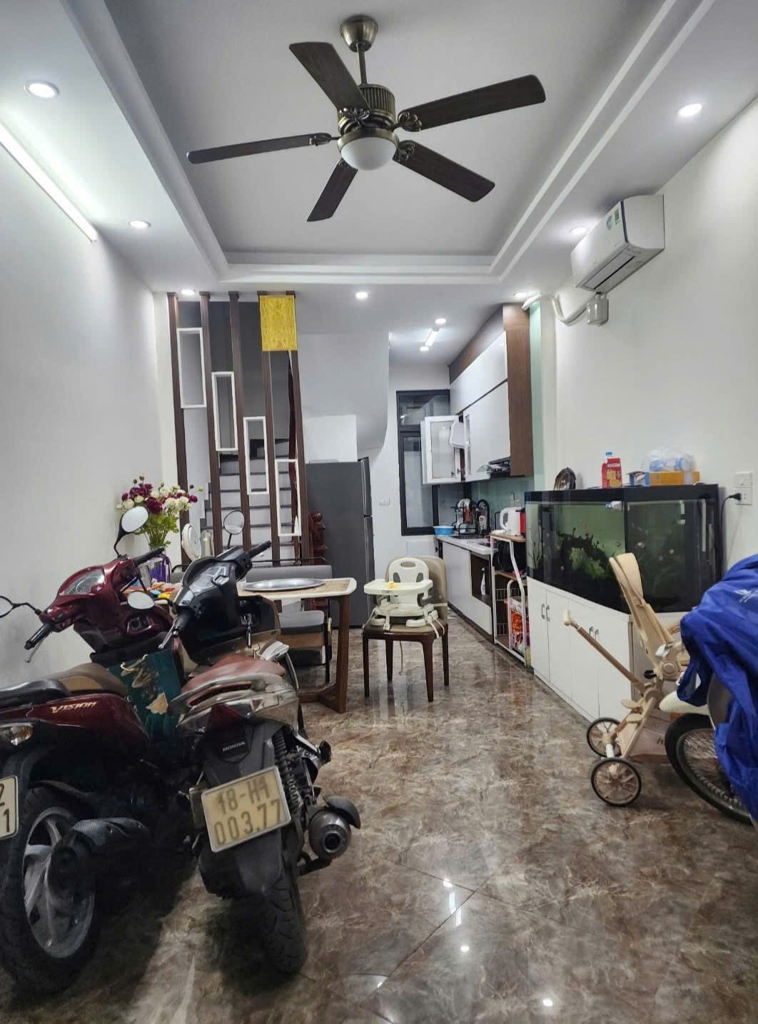 Chỉ 8 tỷ có nhà 40m Khương Đình chỉ cần mang Vali về ở ngay 4