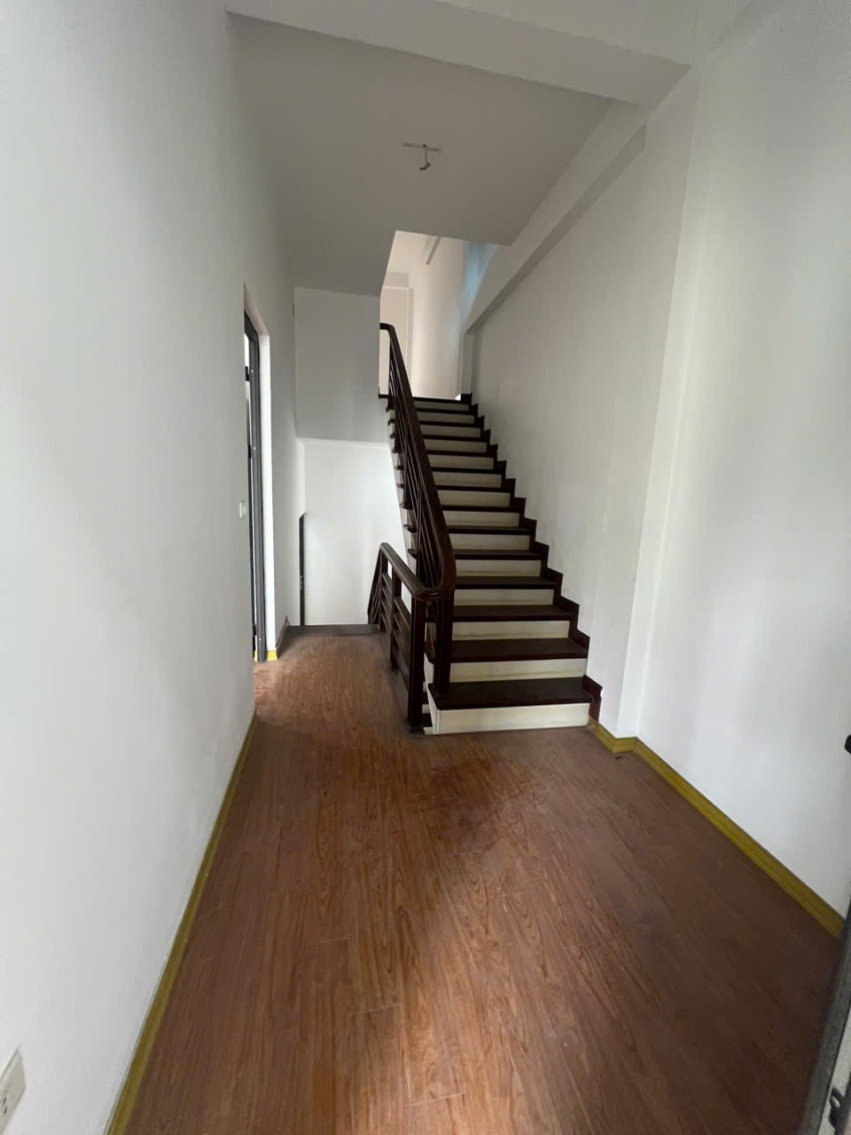 BÁN NHÀ PHỐ BỒ ĐỀ, LONG BIÊN, NGÕ Ô TÔ VÀO NHÀ, LÔ GÓC, DT 110M2* 5 TẦNG* MT 8M* GIÁ 21.5 TỶ 4