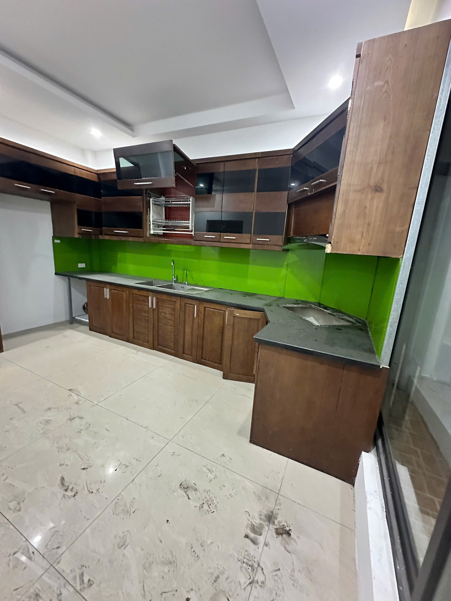 BÁN NHÀ PHỐ BỒ ĐỀ, LONG BIÊN, NGÕ Ô TÔ VÀO NHÀ, LÔ GÓC, DT 110M2* 5 TẦNG* MT 8M* GIÁ 21.5 TỶ 13