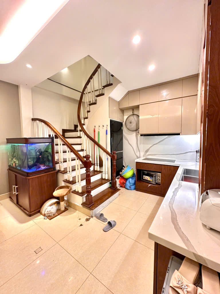 HIẾM MINH KHAI, Ô TÔ TRÁNH, KINH DOANH SẦM UẤT 48M, 4T, NHỈNH 12 TỶ 0965549363 2