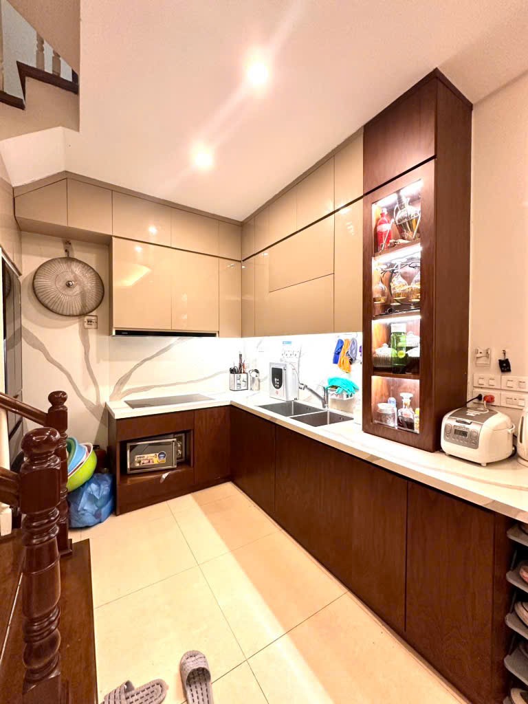 HIẾM MINH KHAI, Ô TÔ TRÁNH, KINH DOANH SẦM UẤT 48M, 4T, NHỈNH 12 TỶ 0965549363 3