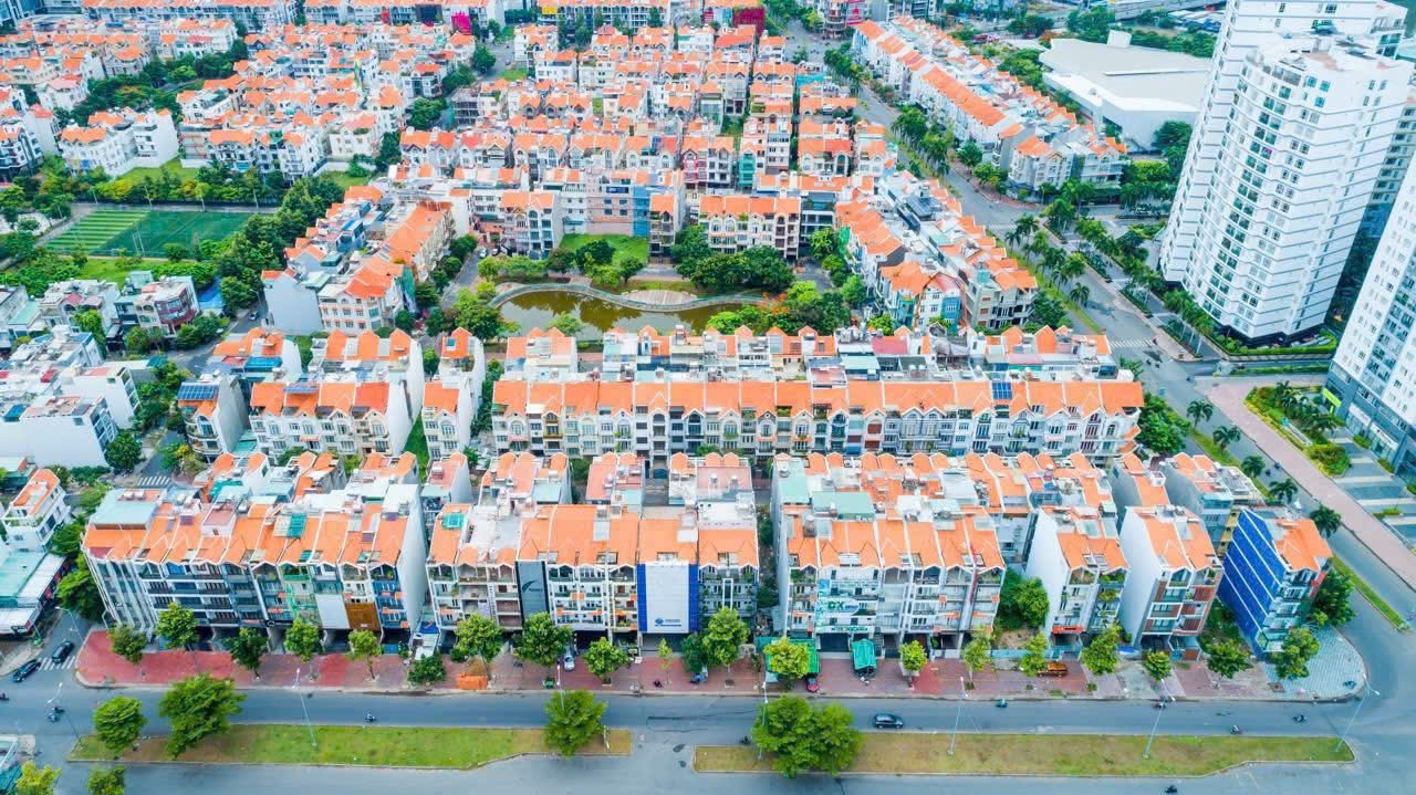 Cần bán Nhà mặt tiền Phường Tân Hưng, Quận 7, Diện tích 180m², Giá 36.5 Tỷ 2