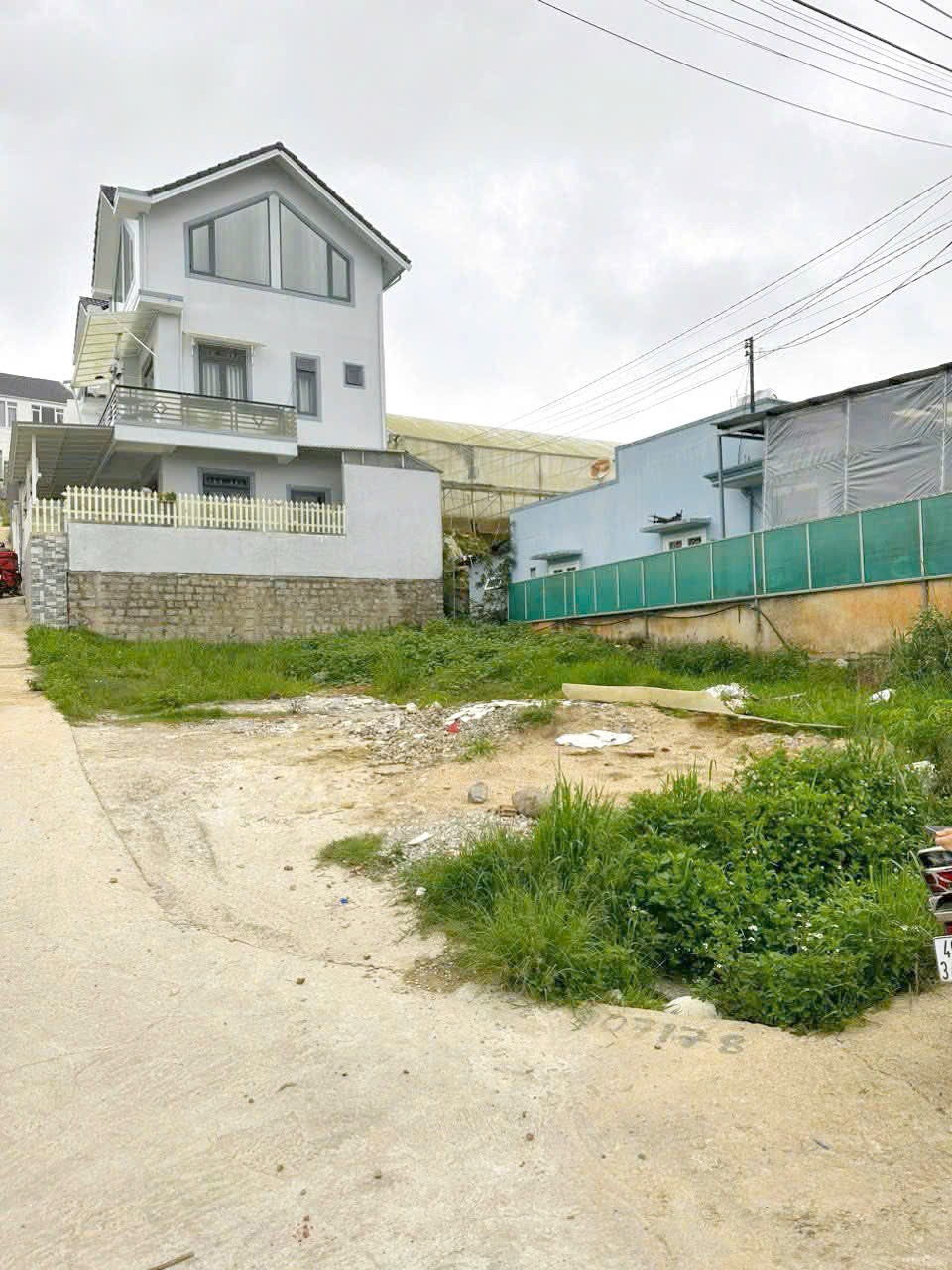 Giảm Sâu 9,2 Tỷ Còn 8,5 Tỷ Ra Lộc Thêm bán đất 2 mặt tiền khu nam hồ phường 11 Đà Lạt 4