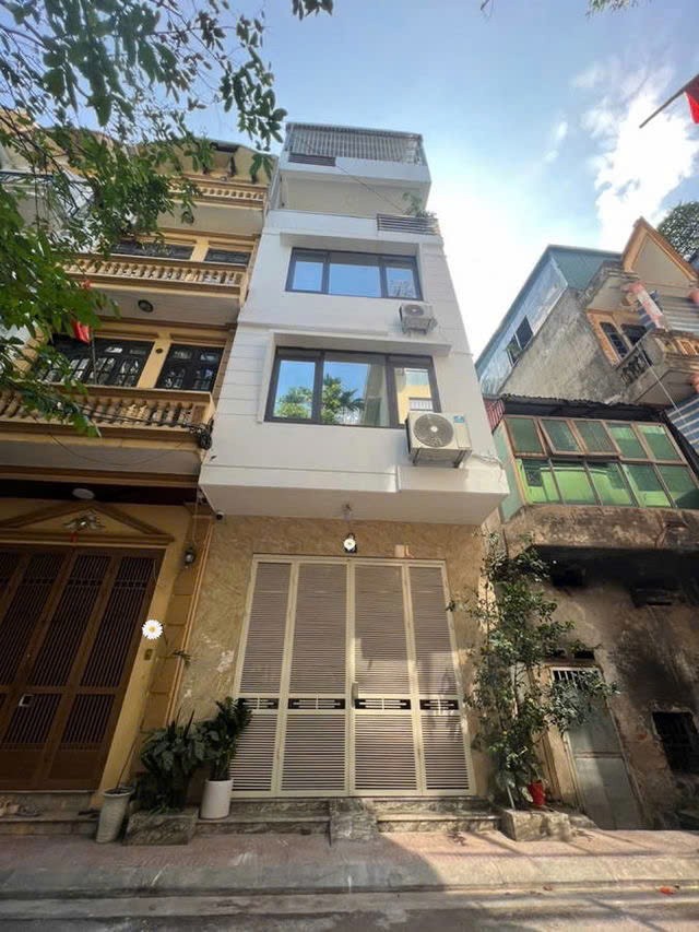 NHÀ ĐẸP PHÂN LÔ KINH DOANH NGÕ Ô TÔ CHÁNH ngọc Lâm 48m2,X 5 tầng, mặt tiền 4.5m, 14 tỷ Long Biên.