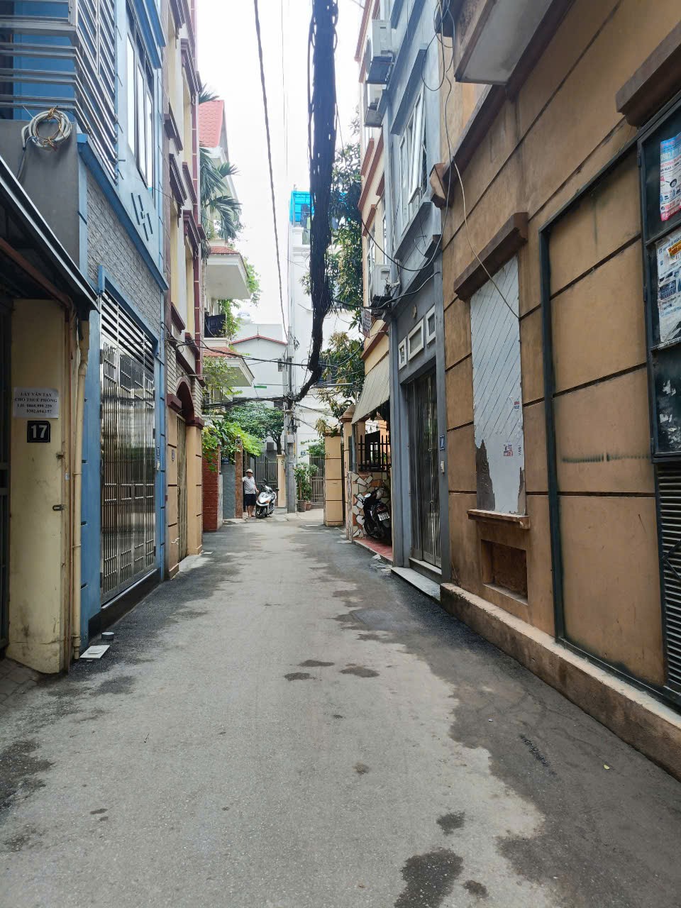 Bán nhà riêng Trạm Trôi 208m-3T, MT 8.3m, đường thông, giá tốt 12,5tỷ 2