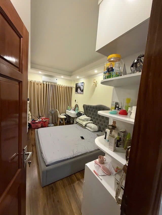 PHÂN LÔ - 5 TẦNG NHÀ ĐẸP BÁT KHỐI - SỔ ĐỎ A4 Bát Khối 30m2,X 5 tầng,mặt tiền 3.1m, 5.7 tỷ Long 2