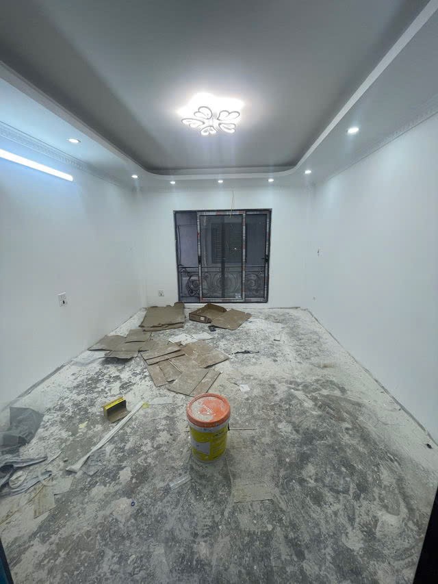 NHÀ ĐẸP LÔ GÓC NGÕ THÔNG Bát Khối 72m2,X 6 tầng, mặt tiền 4.5m, 6.9 tỷ Long Biên. 2