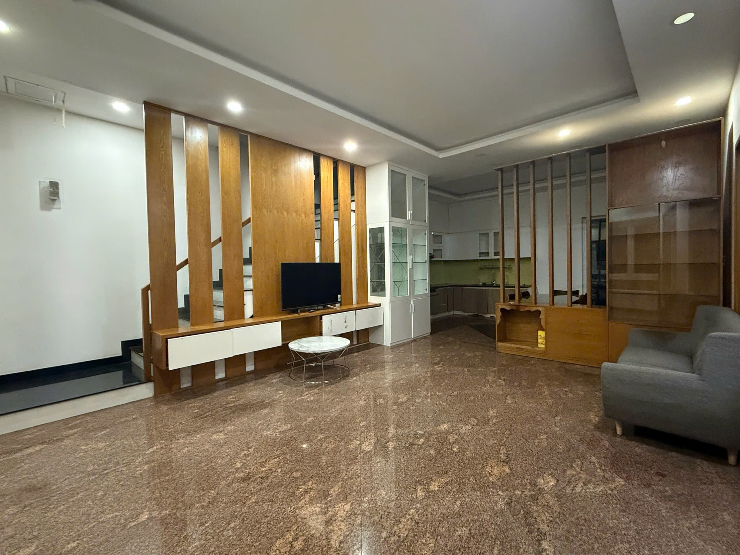 Cho thuê Nhà mặt tiền Phường Phú Hữu, Quận 9, Diện tích 144m², Giá 22 Triệu/tháng 4