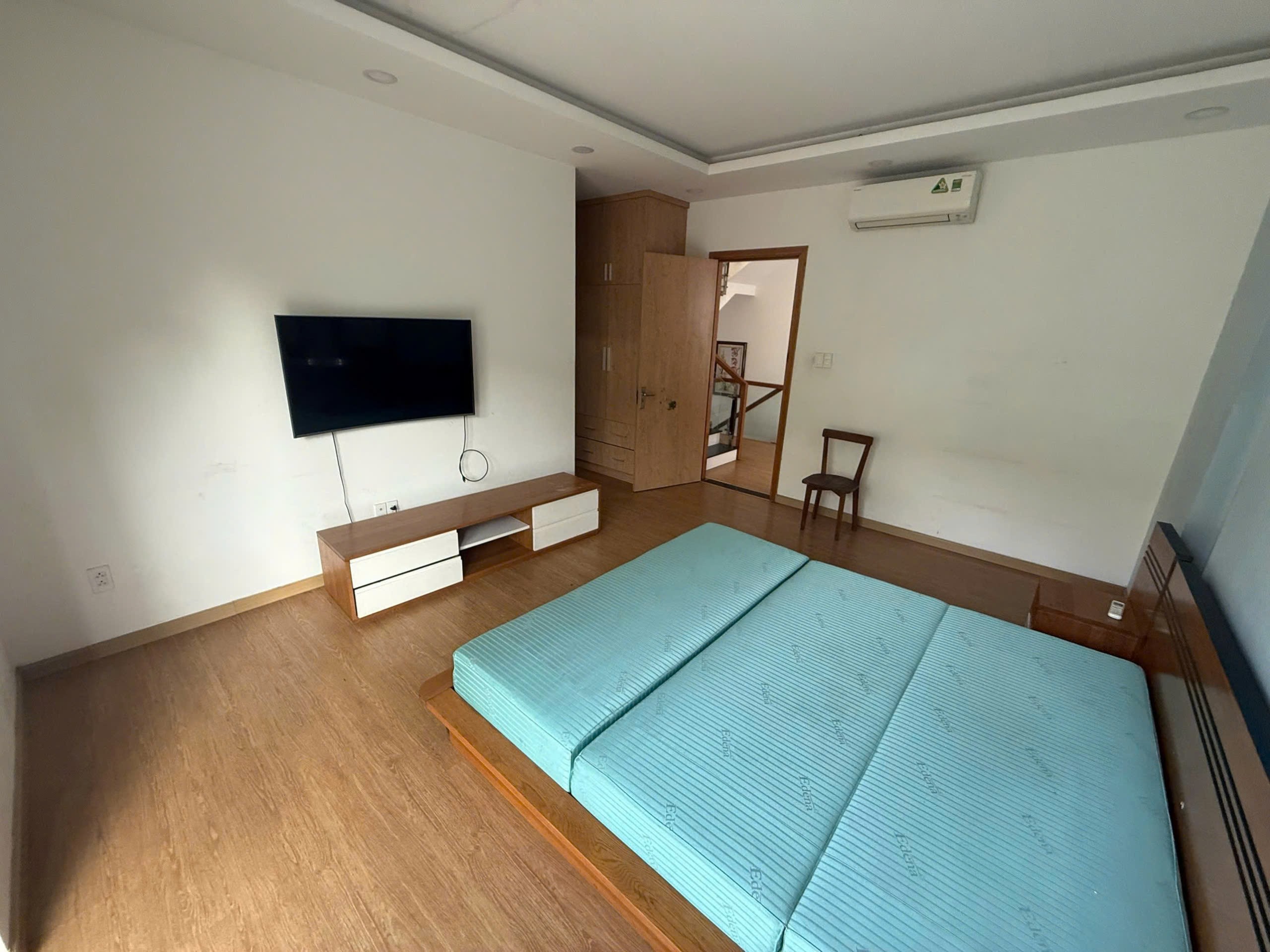 Cho thuê Nhà mặt tiền Phường Phú Hữu, Quận 9, Diện tích 144m², Giá 22 Triệu/tháng 10