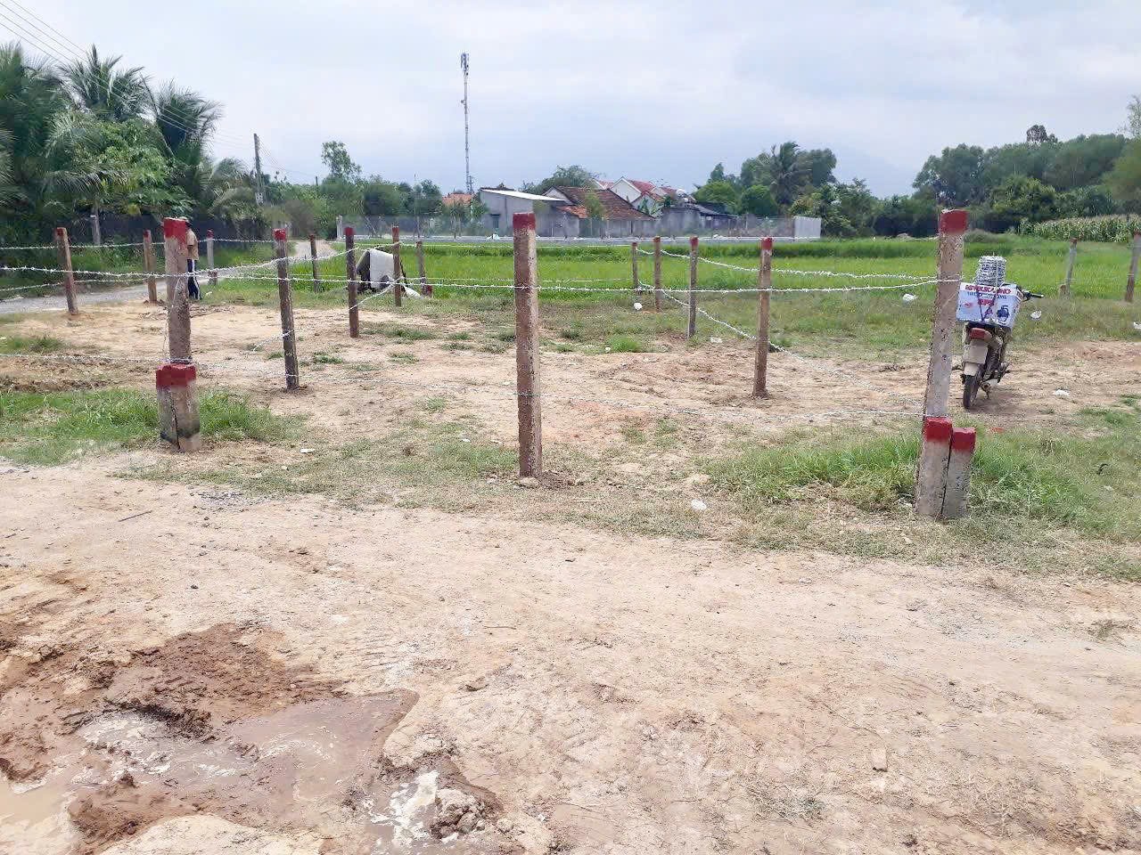 Cần bán Đất Xã Ninh Phụng, Ninh Hòa, Diện tích 92m², Giá 360 Triệu