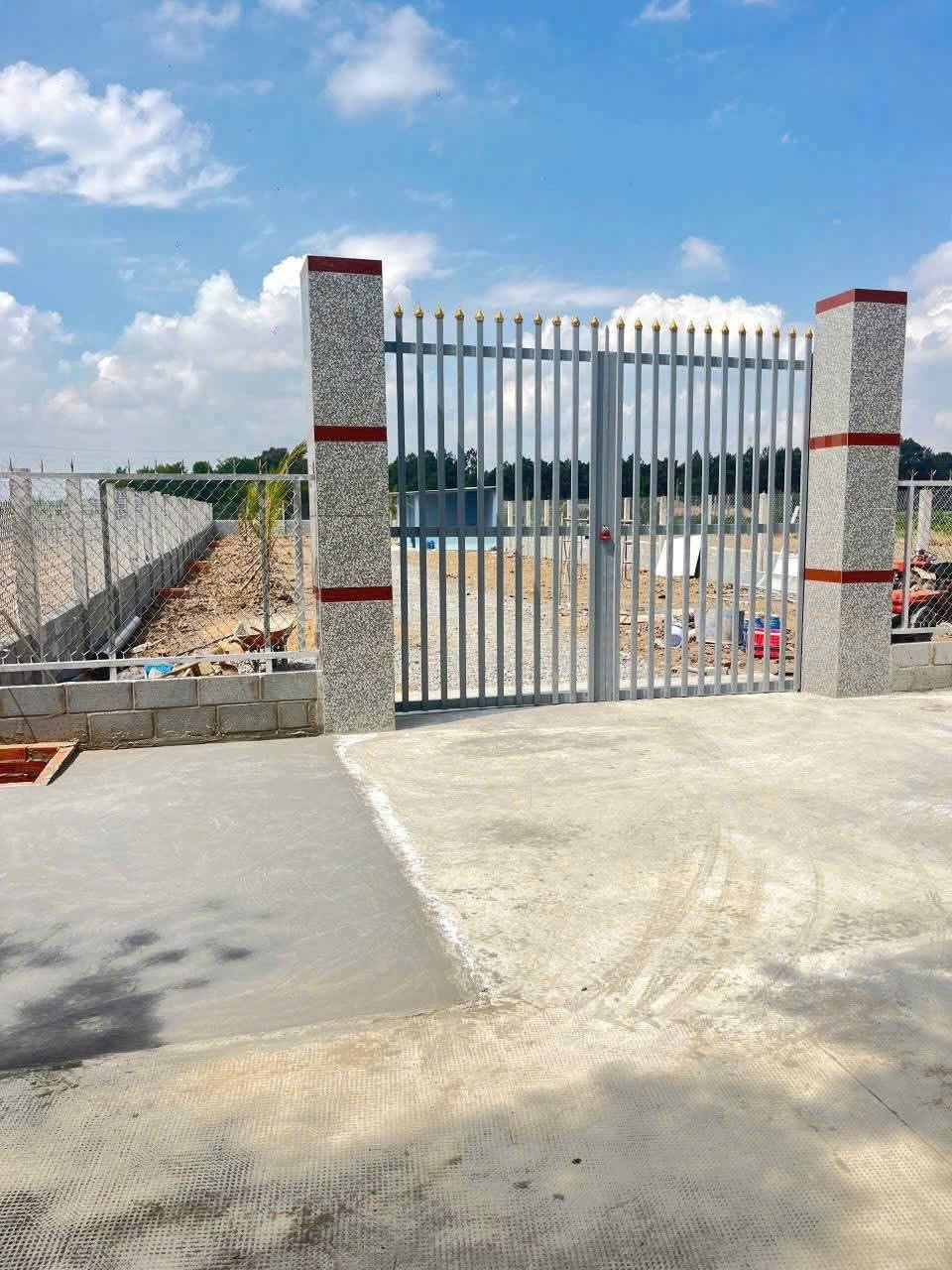 1240m2 đất lúa + thổ xã Thạnh Đức, Bến Lức giá 3 tỷ 5