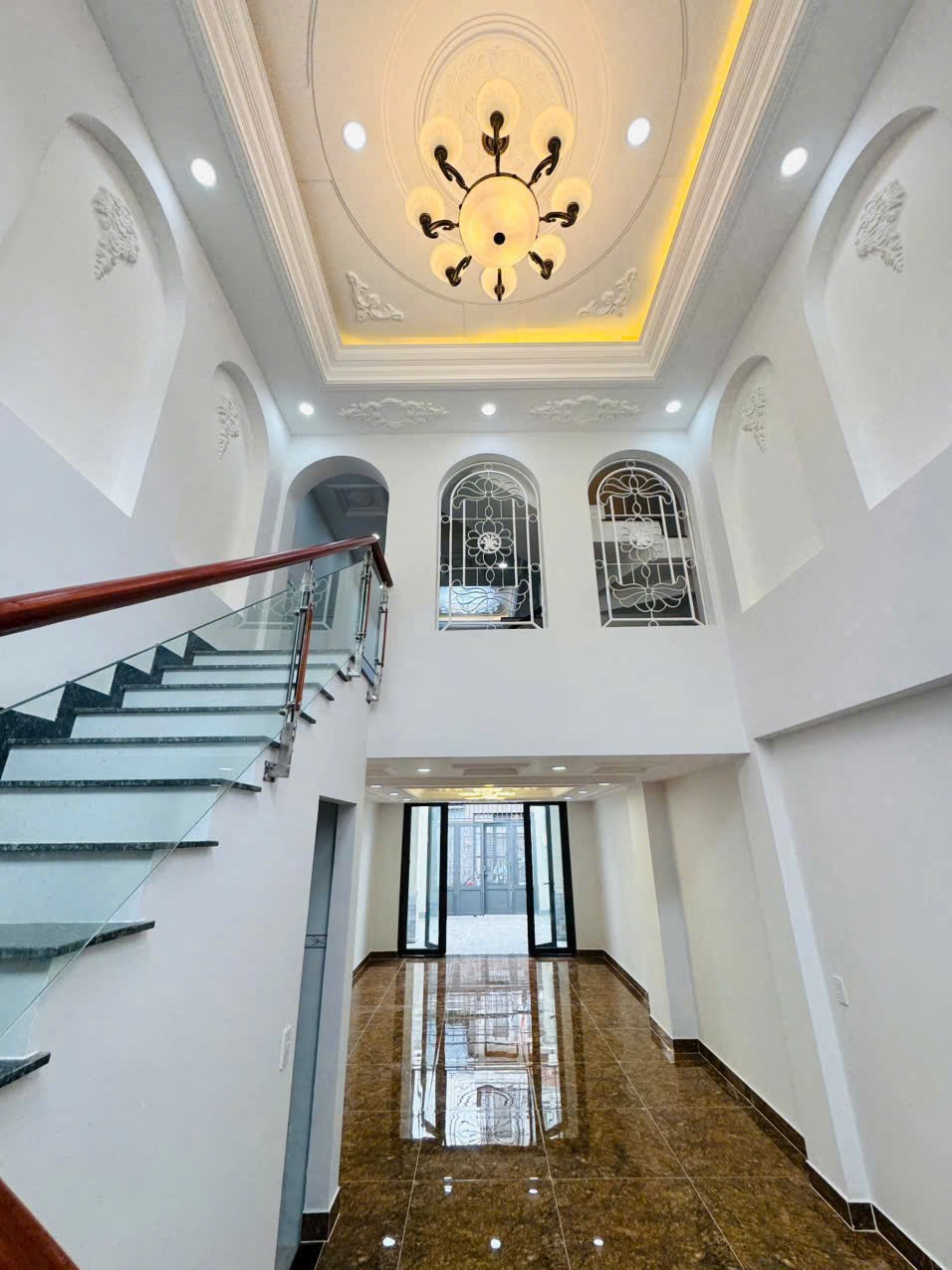 Cần bán Nhà mặt tiền Phường Bình Trưng Tây, Quận 2, Diện tích 57m², Giá 010 .8 Tỷ