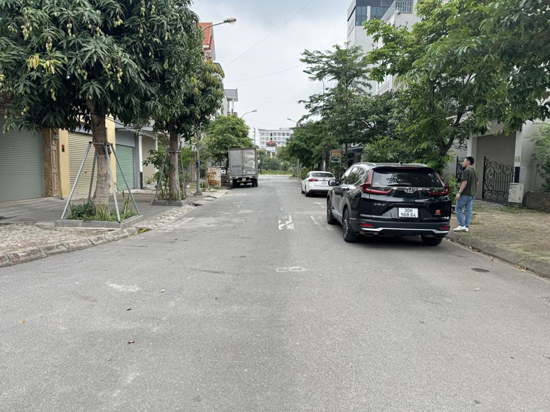 Chốt Nóng: Bán gấp 60m2 đất TĐC Trâu Quỳ, đường 17m, vỉa hè rộng - Giá Tốt, Thương Lượng Mạnh! 4