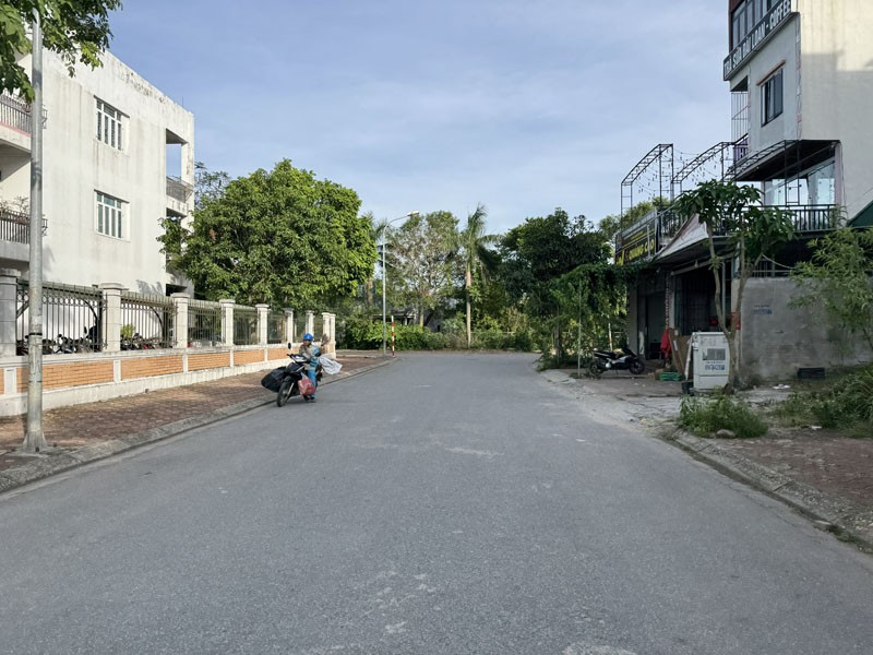 Tìm chủ nhân mới cho lô góc 150m2 đất KĐT 31ha Trâu Quỳ, Gia Lâm - Khu dân cư văn minh! 3