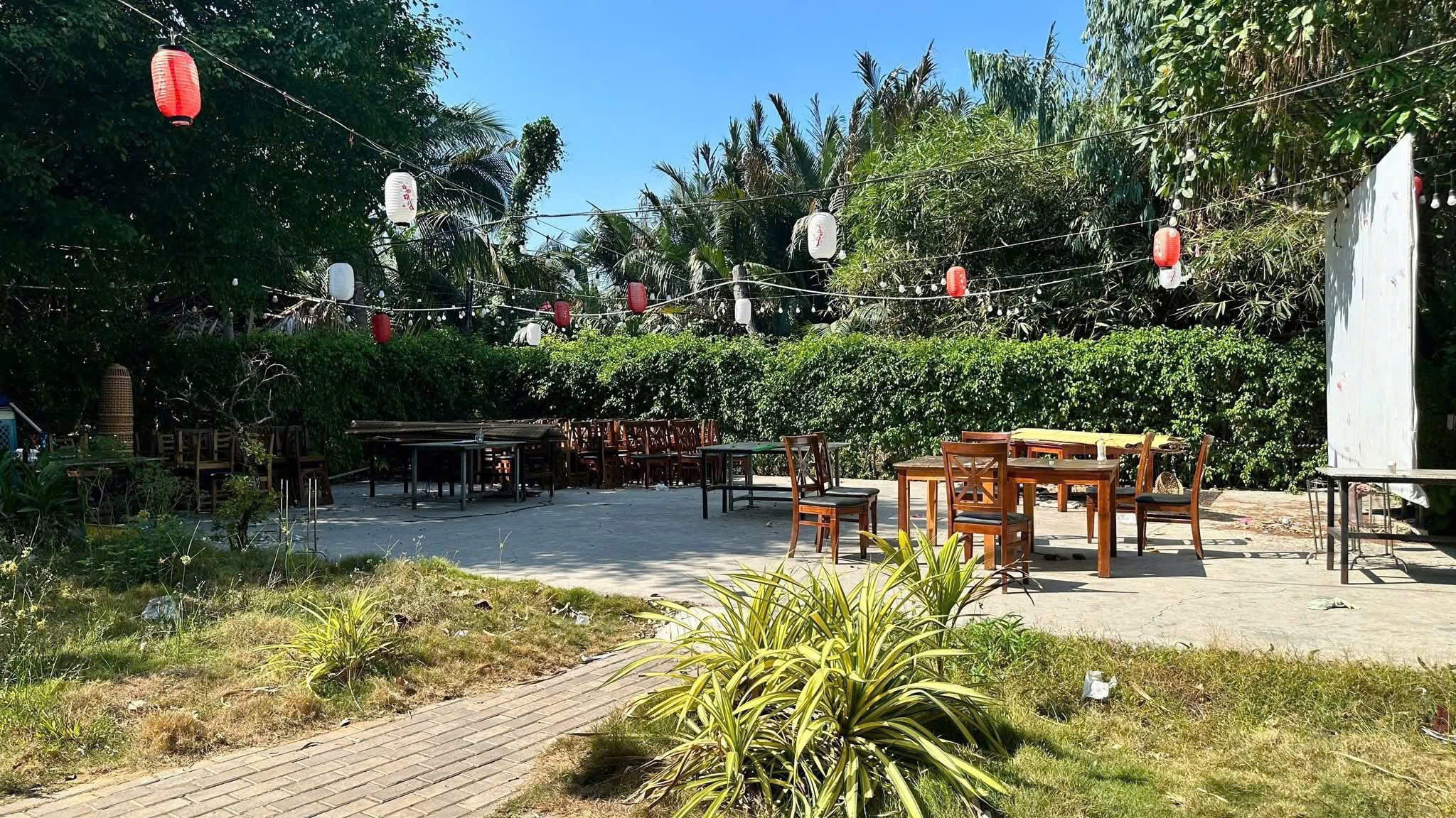 Cho thuê Đất Phường Long Trường, Quận 9, Diện tích 1300m², Giá Thương lượng