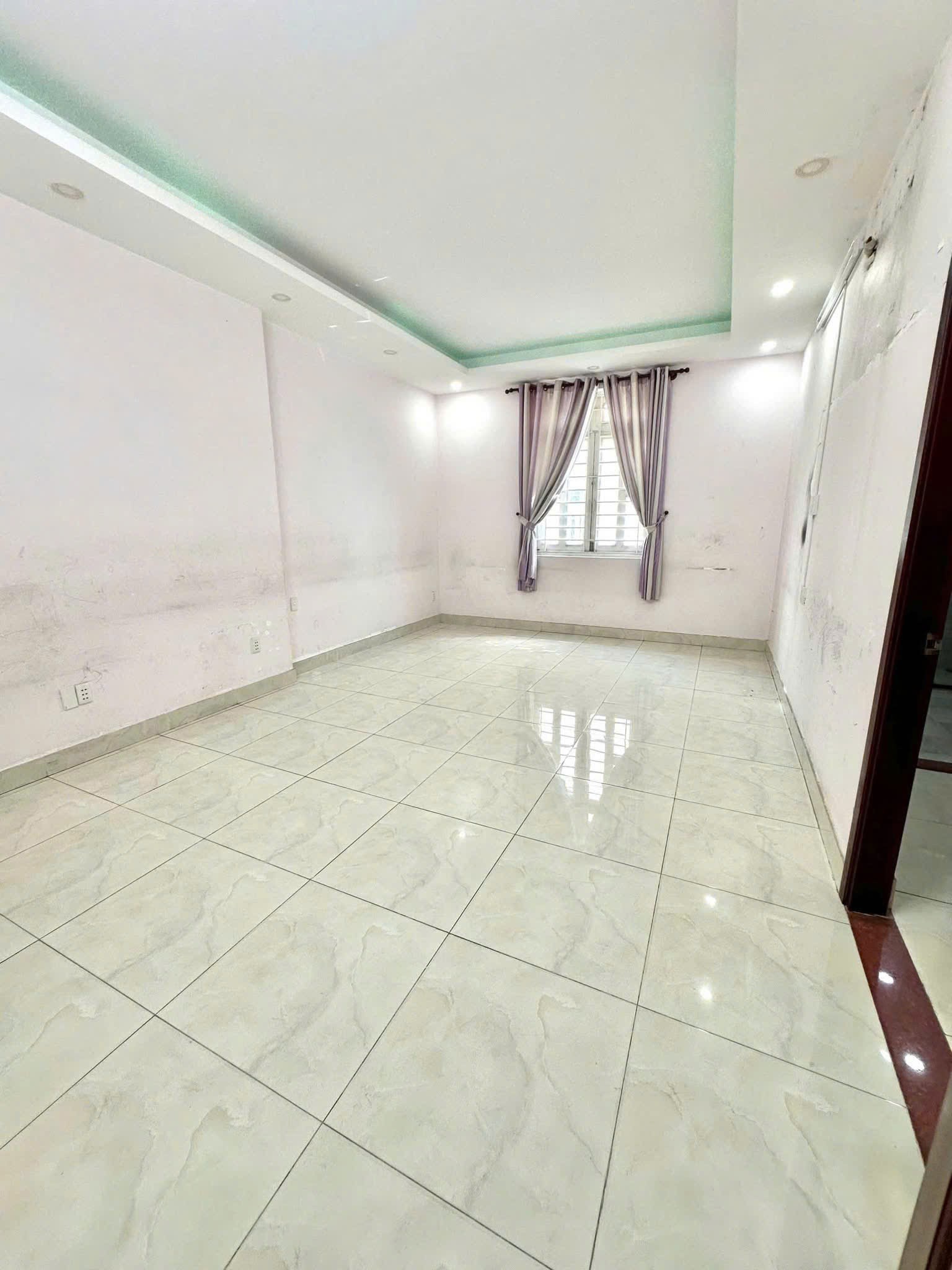 Cần bán Nhà mặt tiền Phường Bình Trưng Đông, Quận 2, Diện tích 120m², Giá 22 Triệu/tháng 4
