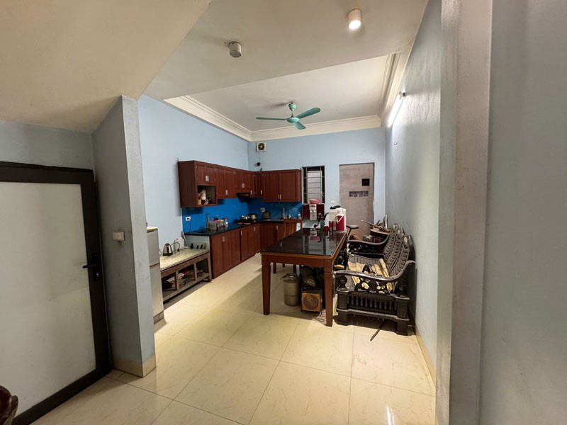 Cần bán 93m2 nhà 4 tầng mặt phố 36 Cổ Linh. Đường 15m, gần đường quy hoạch 25m 5