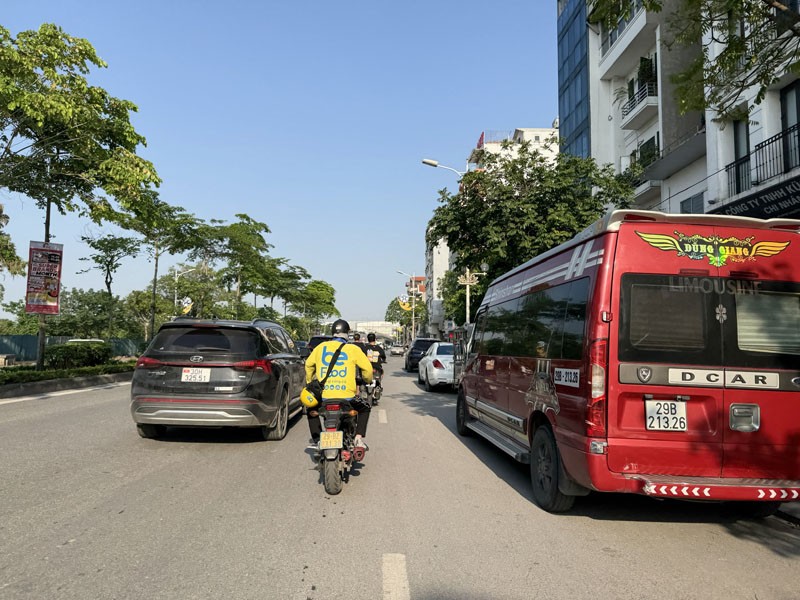 Sở hữu ngay nhà 4 tầng mặt phố Cổ Linh 82m2, vị trí đắc địa cho mọi hình thức kinh doanh! 4