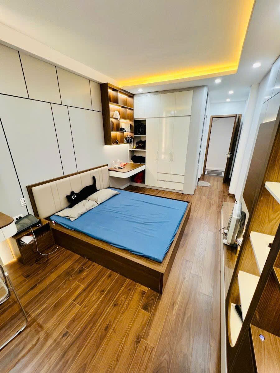 7,95 TỶ - NHÀ PHỐ TRUNG PHỤNG 36m x 5 TẦNG - Ngõ nông gần phố 4