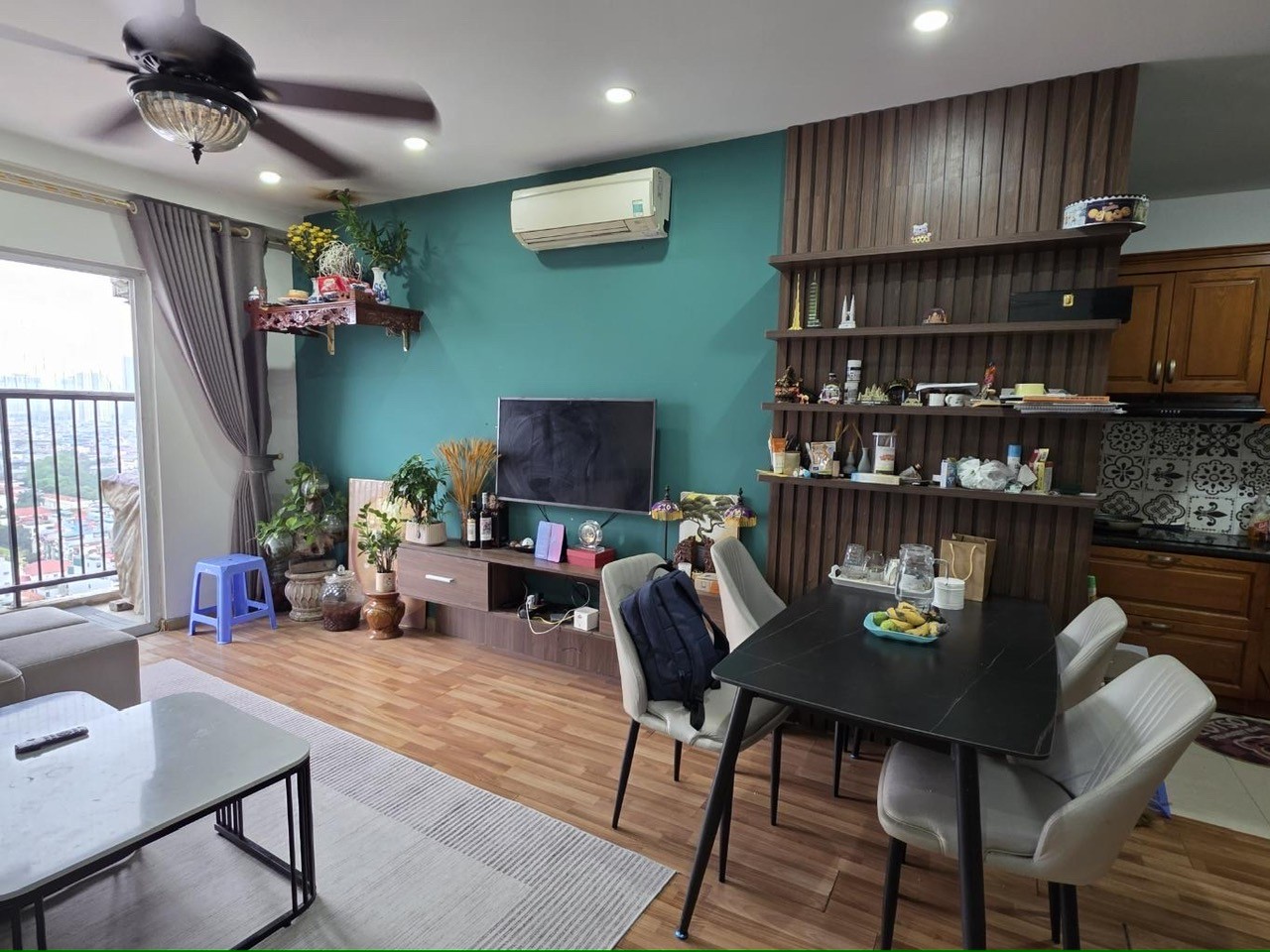 Căn hộ mặt đường Phùng Hưng – 2PN, 2 ban công, tặng full nội thất –3,5 tỷ 4