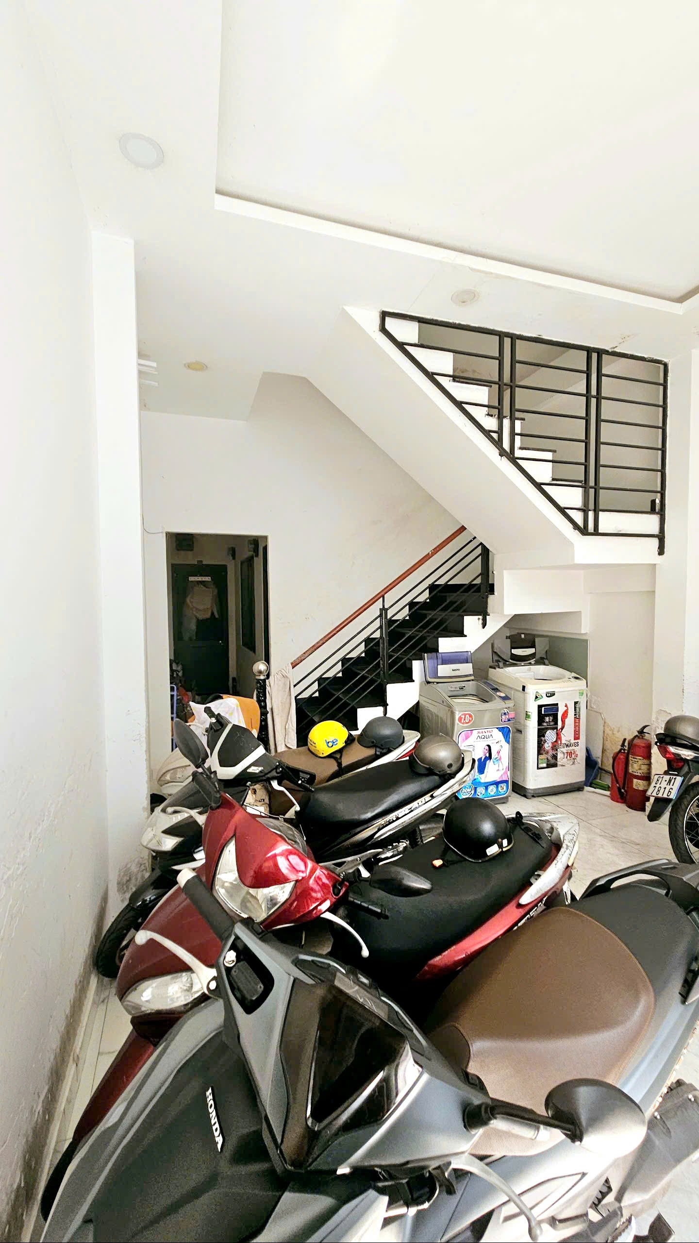 Bán CHDV 11 phòng Nguyễn Thượng Hiền, P6 Q Bình Thạnh 45tr/ tháng 3