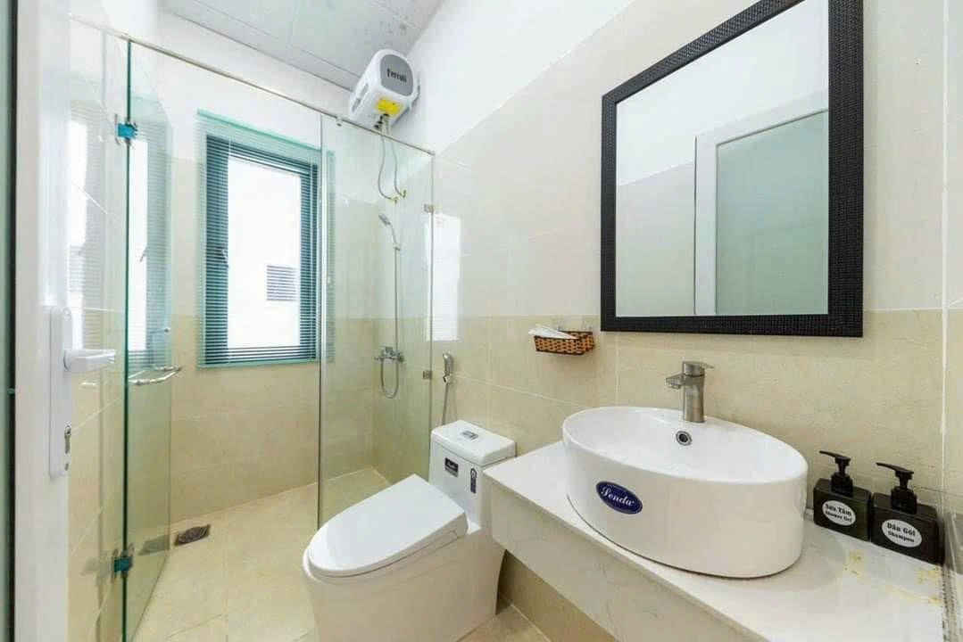 CHO THUÊ VILLA 6 PHÒNG NGỦ 200M2 NAM HỒ PHƯỜNG 11 ĐÀ LẠT 24TR/THÁNG 5