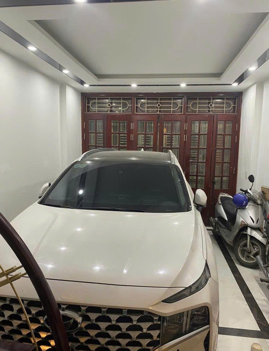 Bán nhà phố Vũ Hữu phân lô Ô tô tránh - 55m nhà 5 tầng giá 18,3 tỷ 2