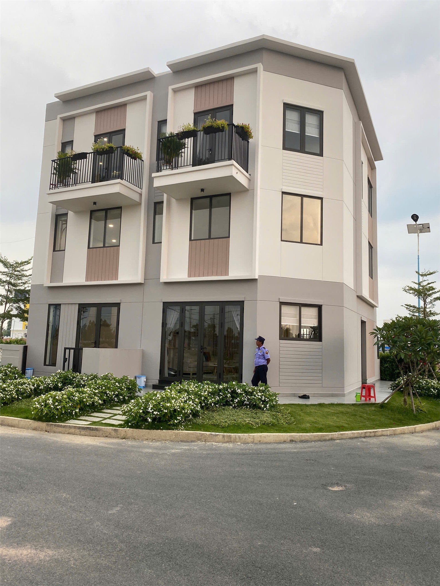 Chính Sách Vay Ưu Đãi Lãi Suất 6,6%, Trả Trước Từ 700 Triệu Nhận Nhà Ở Ngay