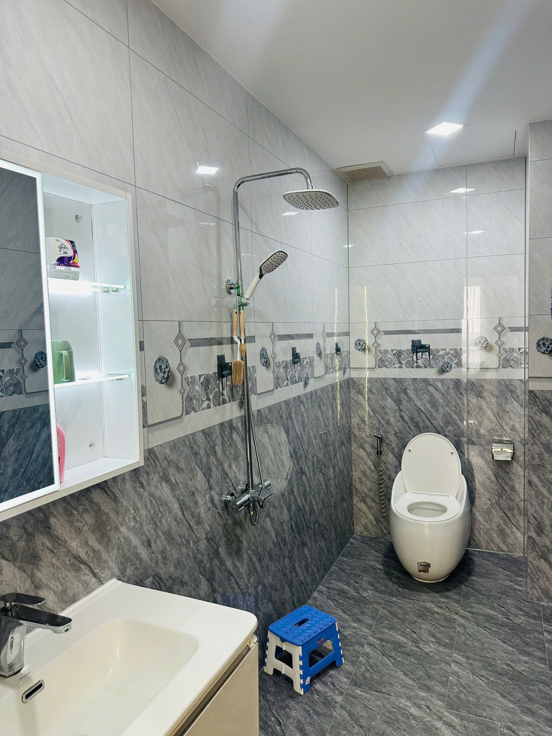 Nhà phố full nội thất, đã có sổ  giá 7.x tỷ dự án Ecocity 3