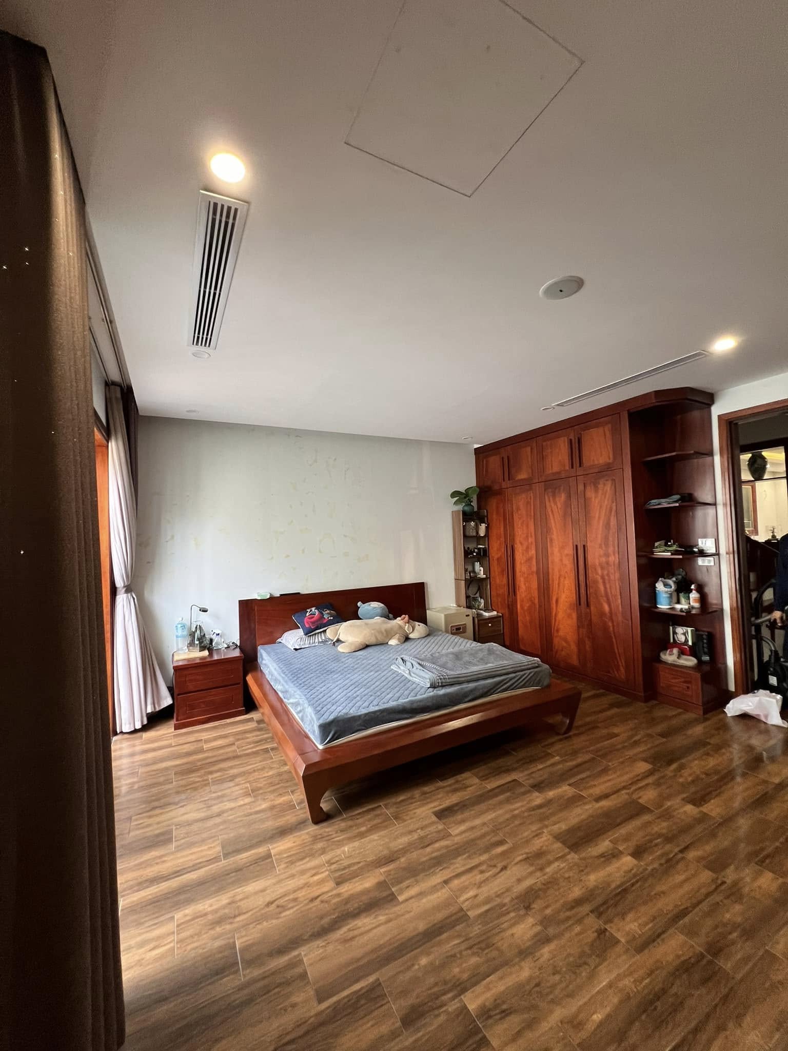 BÁN NHÀ KHUẤT DUY TIẾN THANH XUÂN, PHÂN LÔ OTO DT52M2 MẶT TIỀN RỘNG NHỈNH 15 TỶ 4