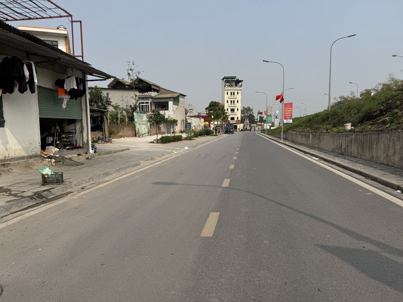 Bán đất mặt đê Phúc Lợi 76,5m2: Vị trí đẹp, đường rộng 10m, ô tô đỗ, xây tự do 3