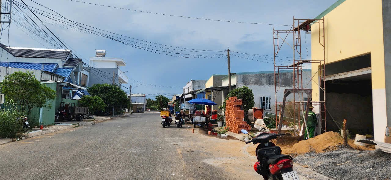 100m2 thổ cư đường số 9 nội khu dân cư Hải Sơn, Đức Hòa, Long An giá 1,65 tỷ 3